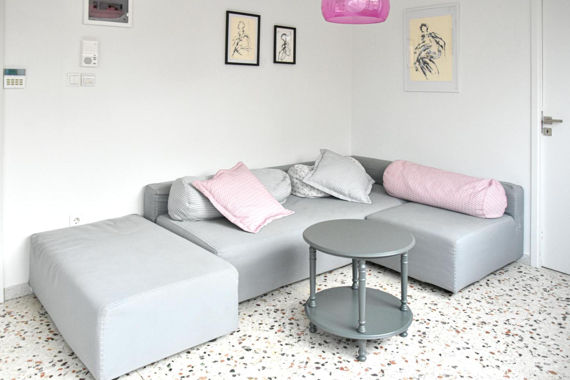 Monastiraki Panorama: Spacious Living Apartment *