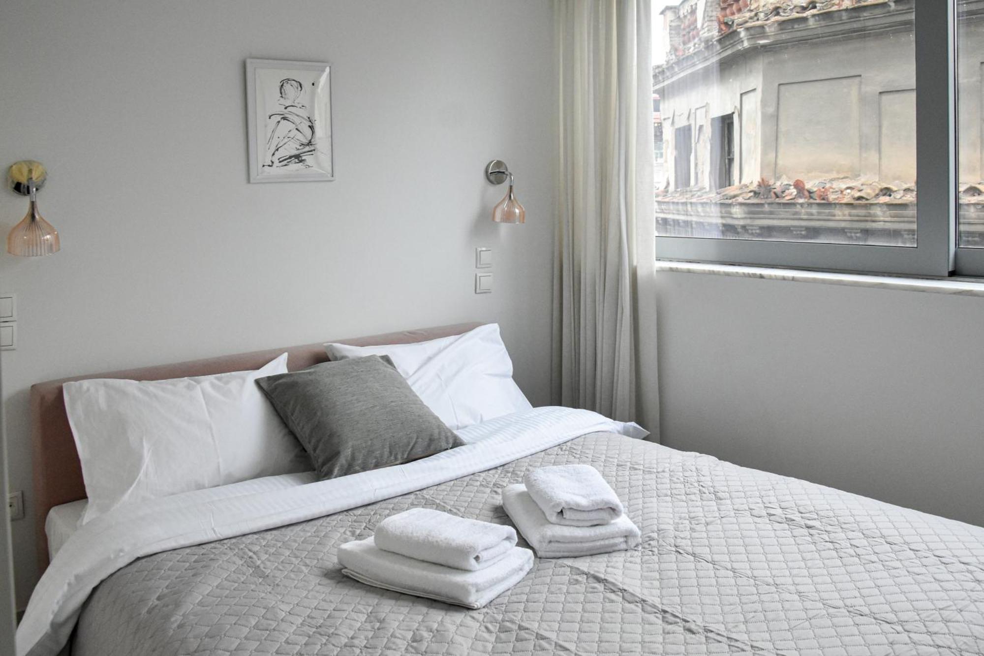 Apartment Monastiraki Panorama: Spacious Living Athens