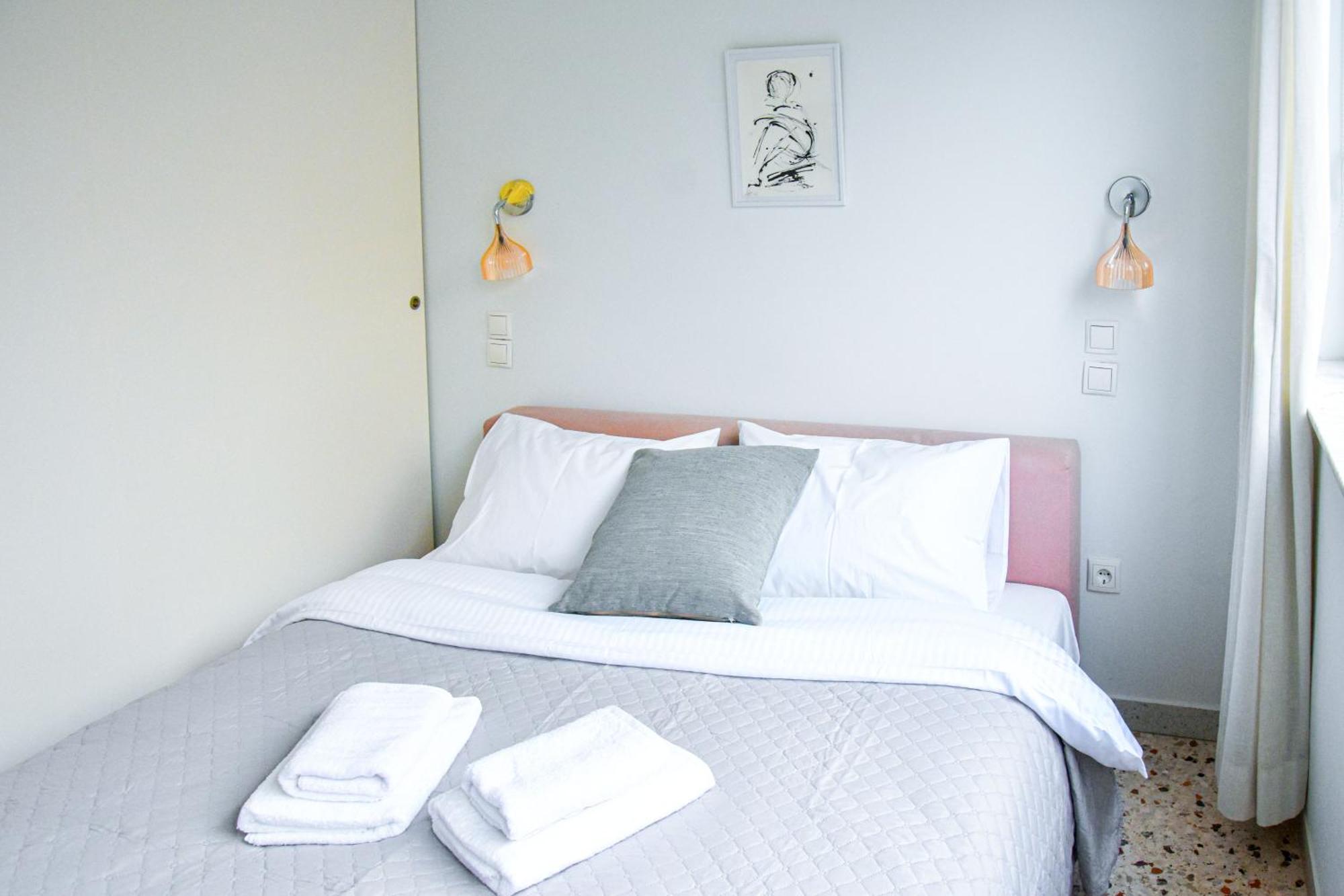 Monastiraki Panorama: Spacious Living Apartamento *